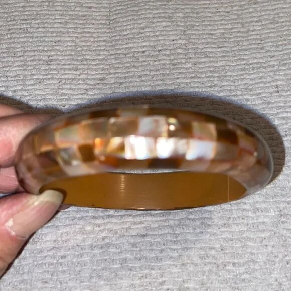 Vintage Art Deco wooden bangle bracelet - Picture 3 of 4